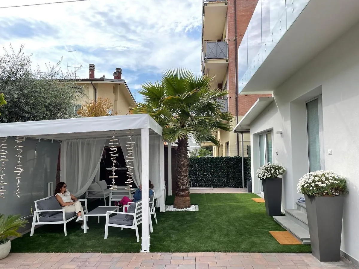 Exclusive Home 2 Misano Adriatico Apartament