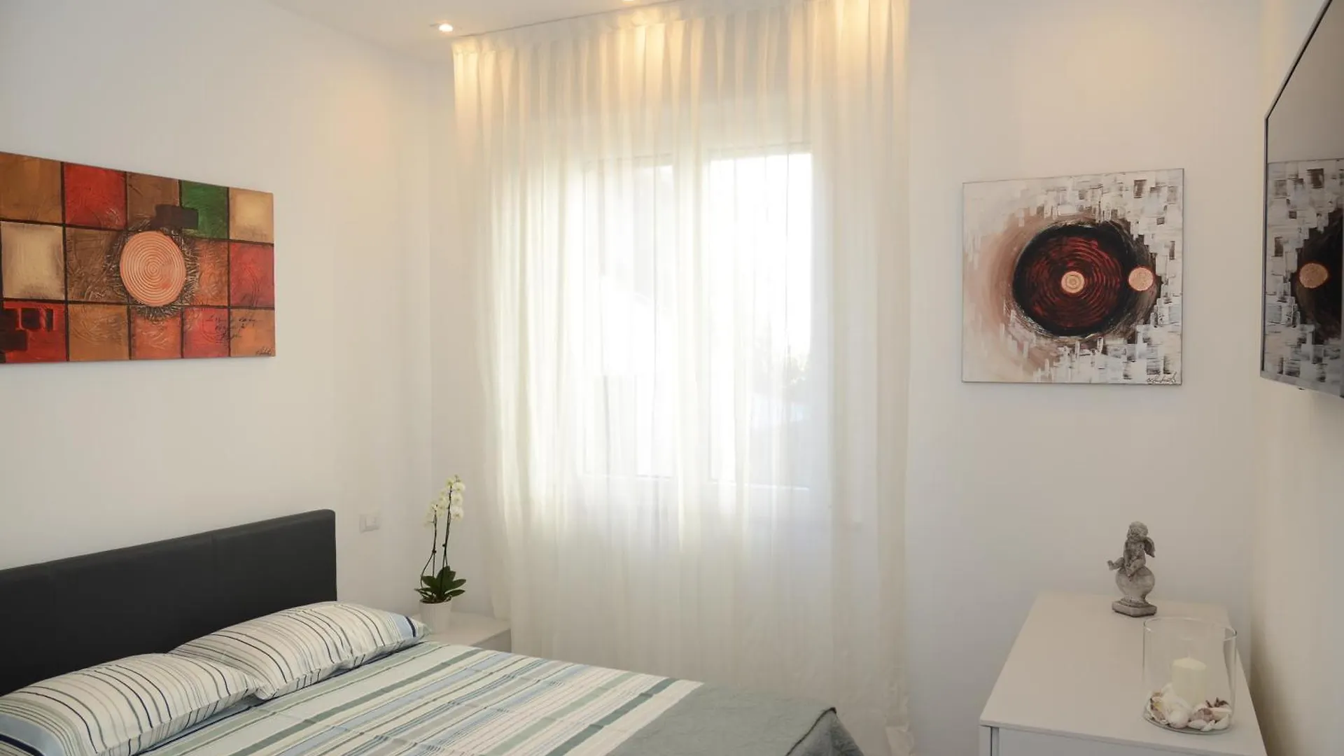 Exclusive Home 2 Misano Adriatico 0*,